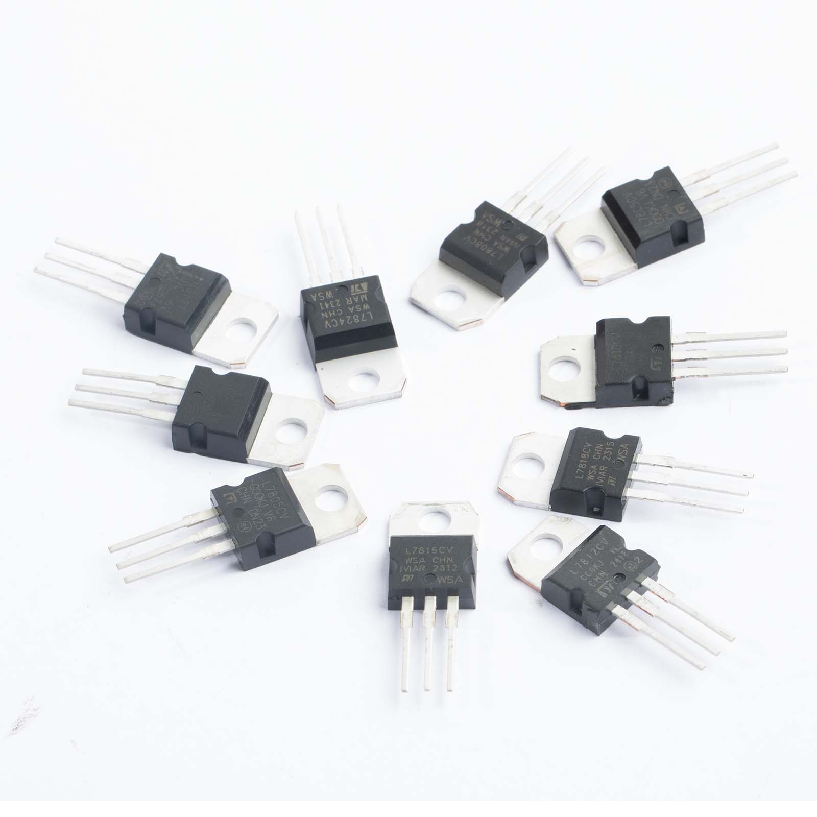50 pz Kit Regolatore di Tensio - Mosfet Transistor Set recensione e prezzo